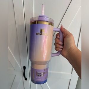 Stanley x Wicked Glinda for Good 40oz